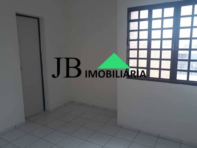 #116 - Apartamento para Venda em Teresina - PI